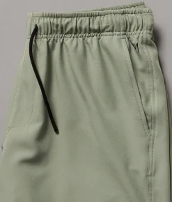 Maven Co-op Port Performance Stretch Short Sage
