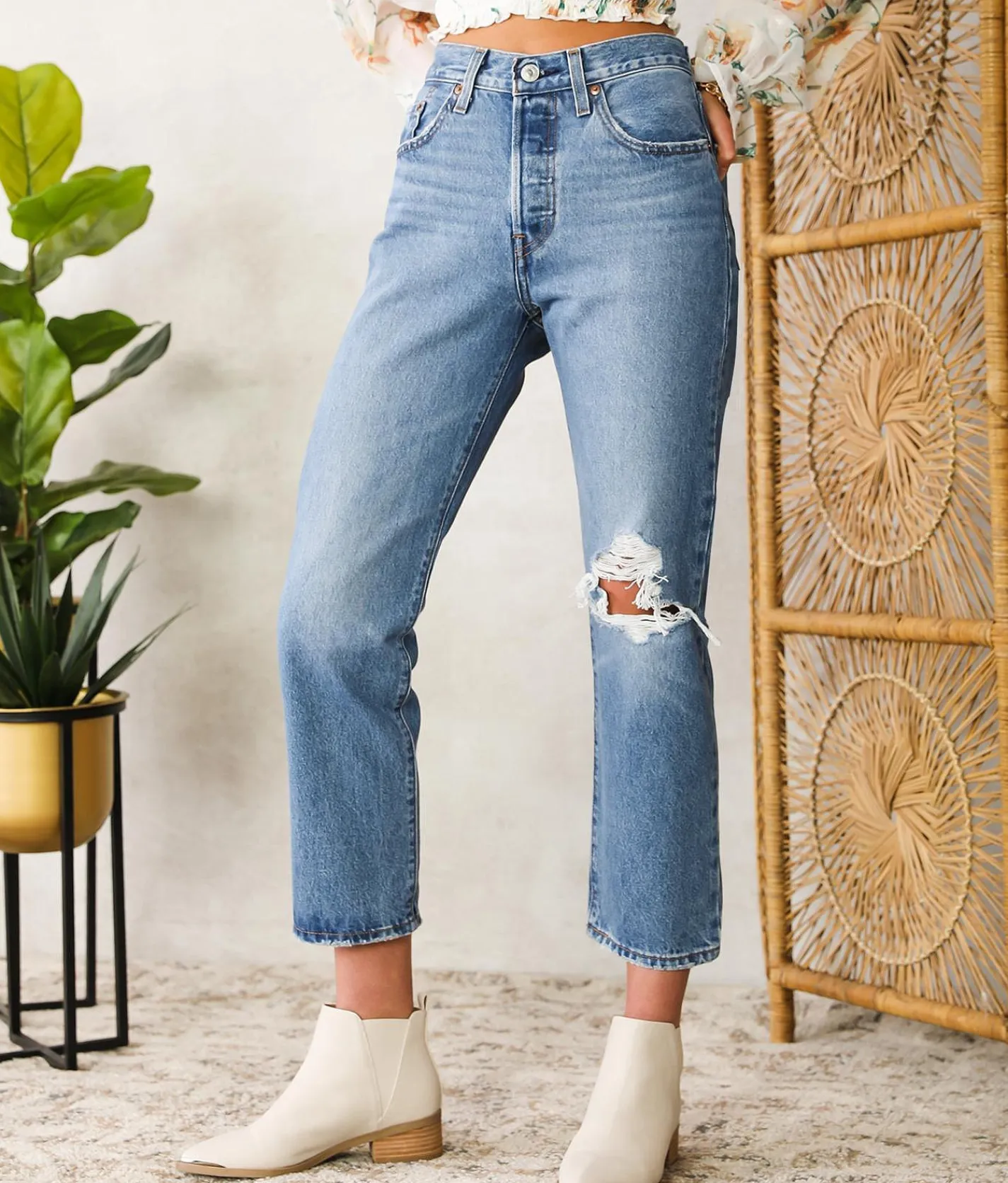 Levi's® Premium 501 Cropped Jean Athens Slide Outlet