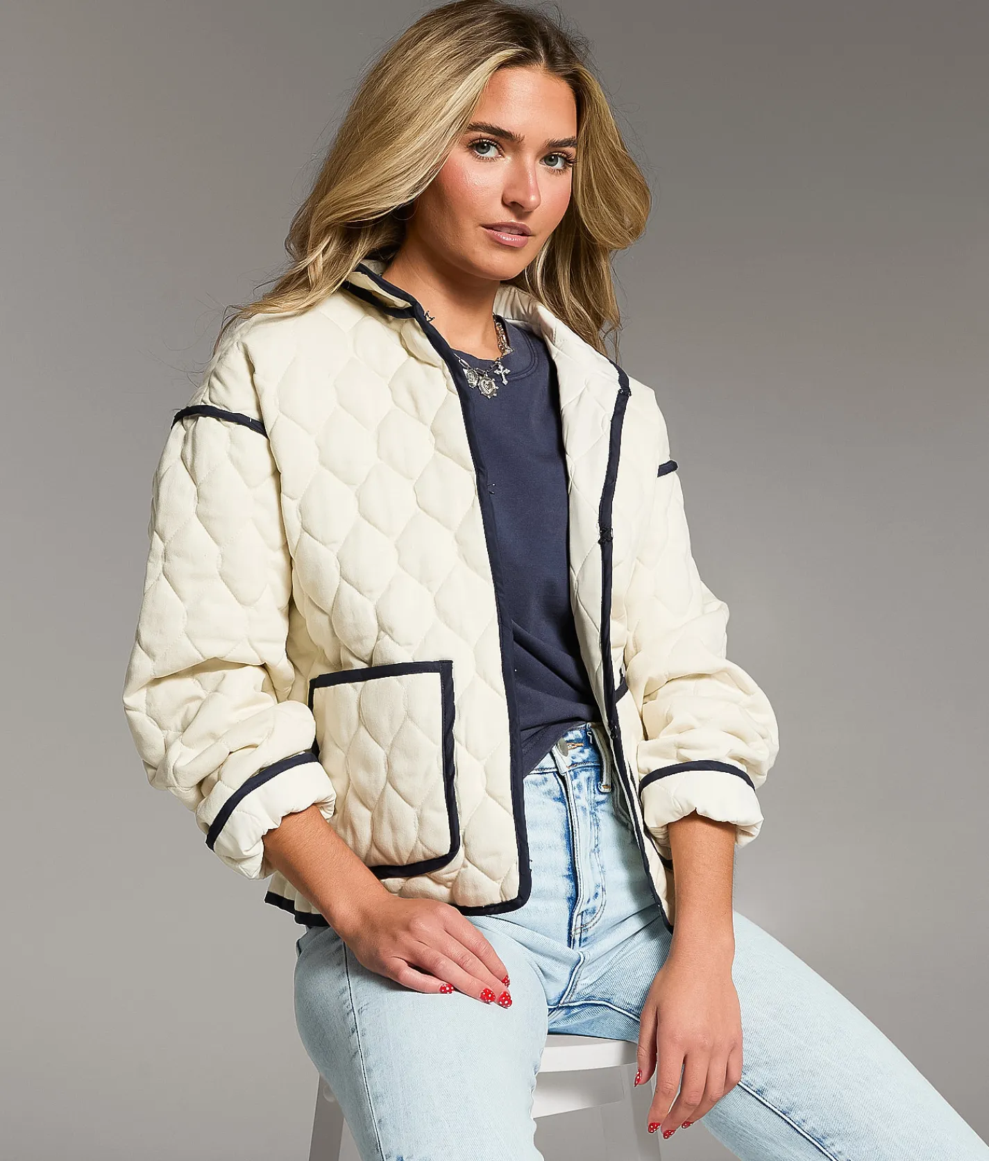 BKE Prep Edit - Quilted Jacket Cream Navy Best
