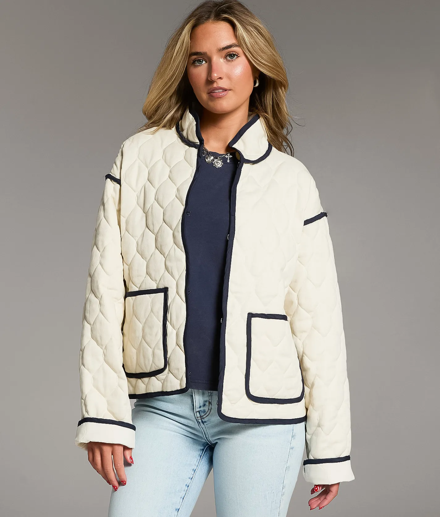 BKE Prep Edit - Quilted Jacket Cream Navy Best
