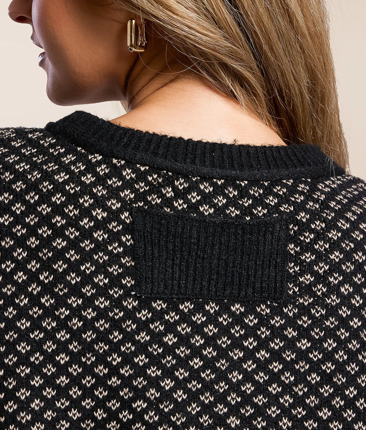Tops | Blu Pepper Printed Sweater Black