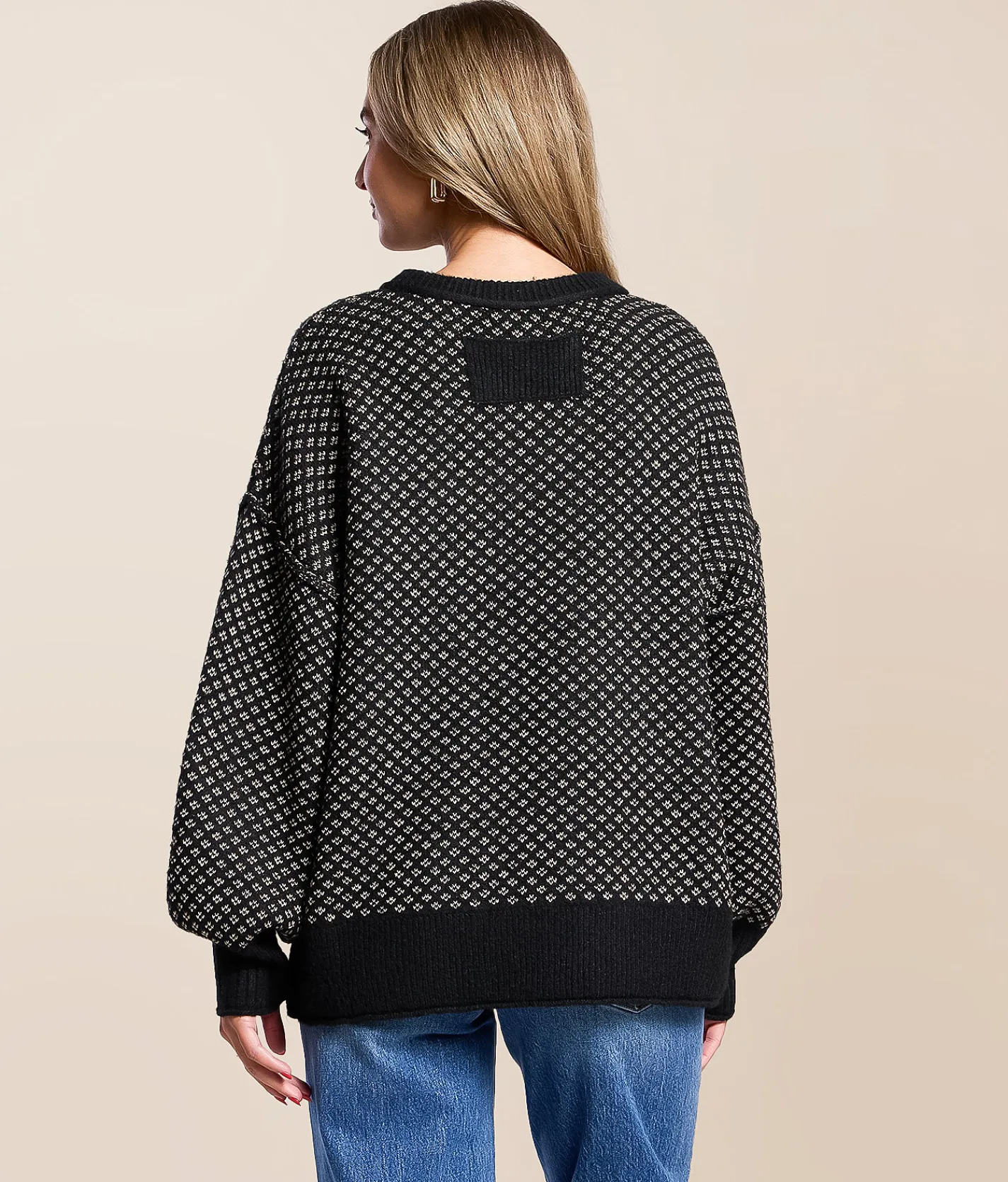 Tops | Blu Pepper Printed Sweater Black