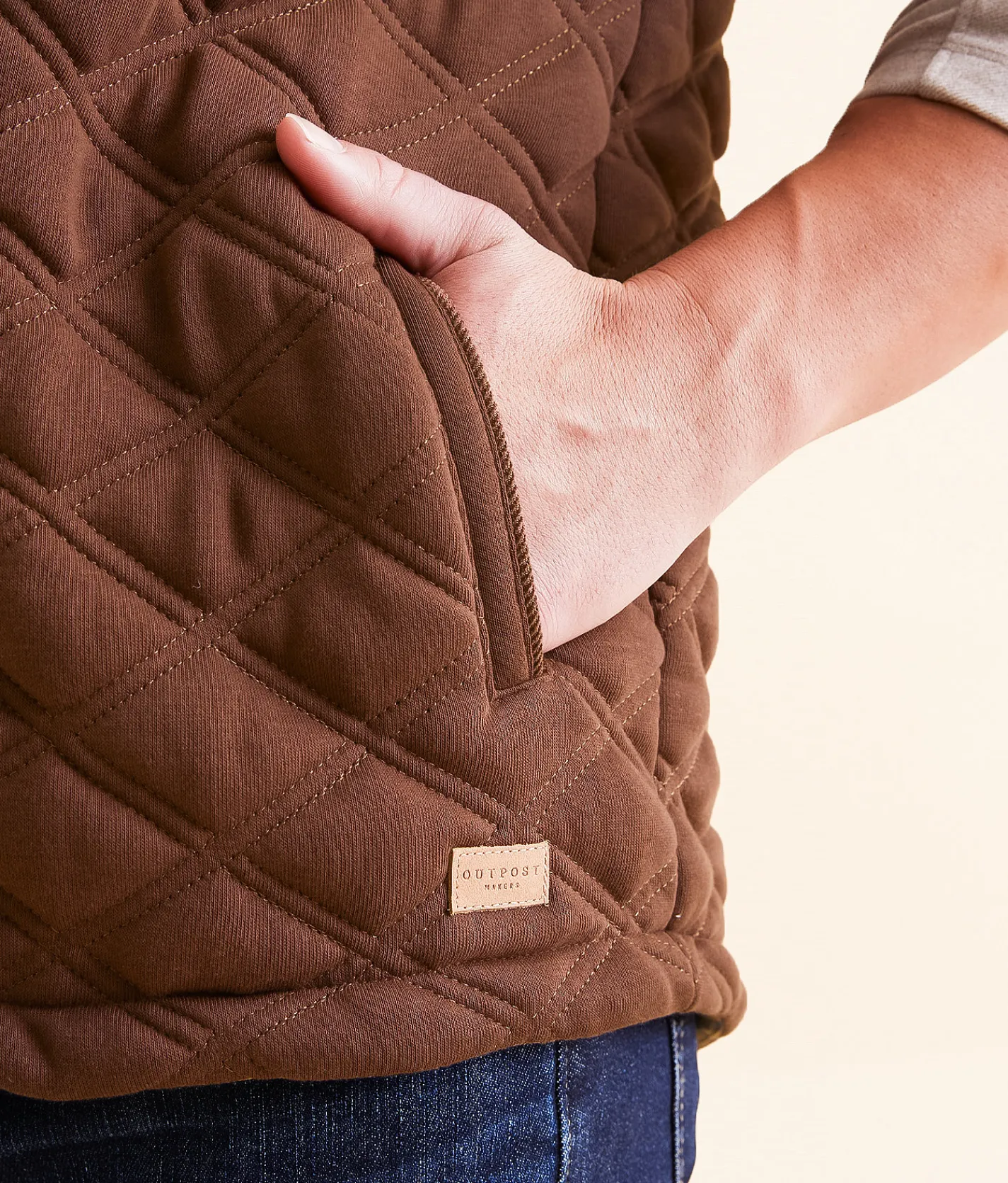 Outpost Makers Quilted Vest Brown Hot