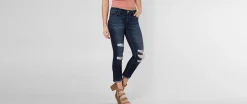 Daytrip Refined Virgo Cuffed Stretch Capri Jean Dark 187 Hot