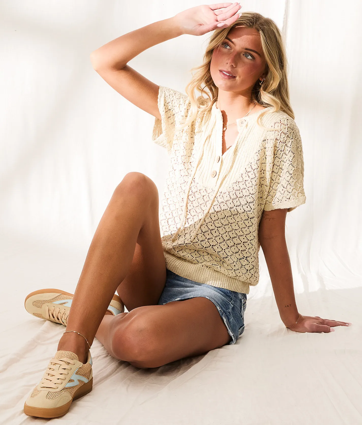 BKE Resort Edit - Front Tie Henley Sweater Beige Outlet