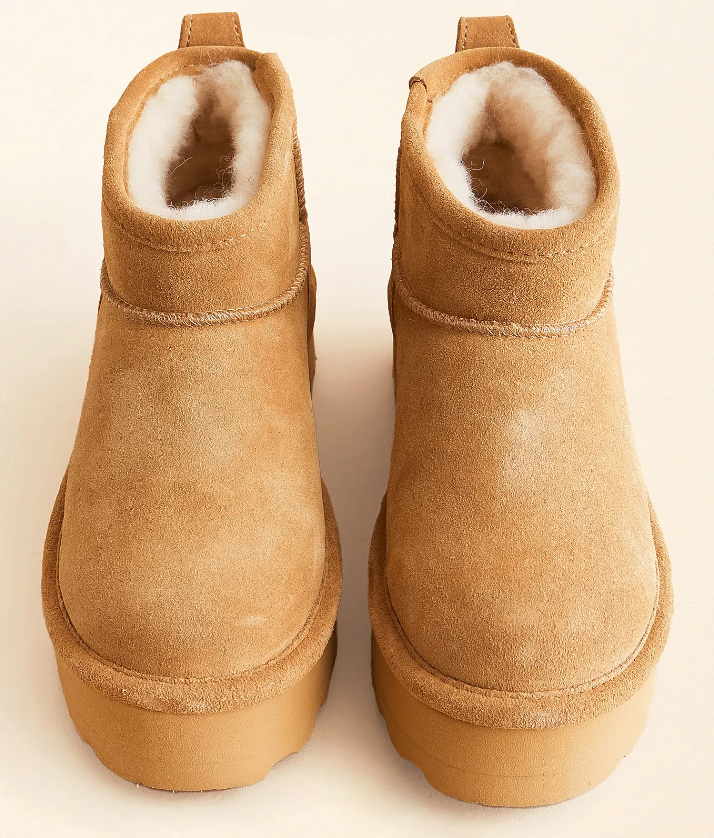 Bearpaw Retro Shorty Platform Leather Ankle Boot Iced Coffee Solid Clearance