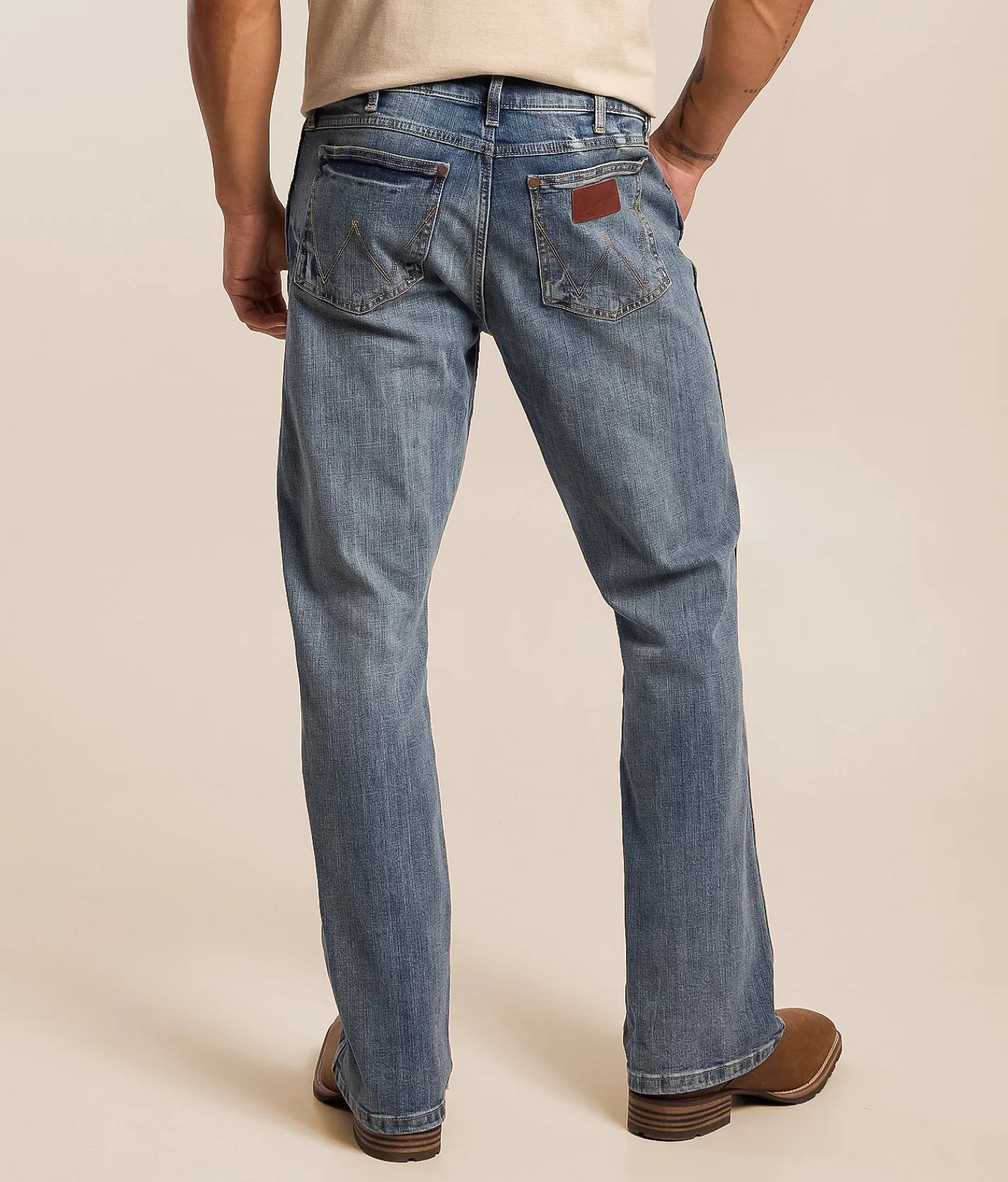 Wrangler® Retro Slim Boot Stretch Jean Greeley Online