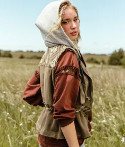 Gimmicks Reverse Pieced Knit Hooded Vest Green Clearance
