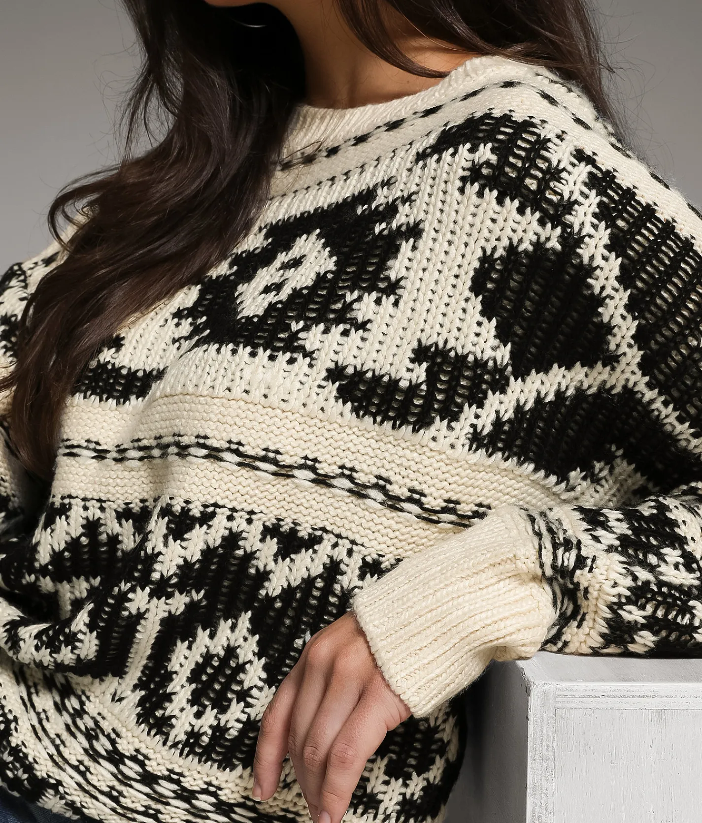 BKE Reverse Yarn Sweater Cream Black Online