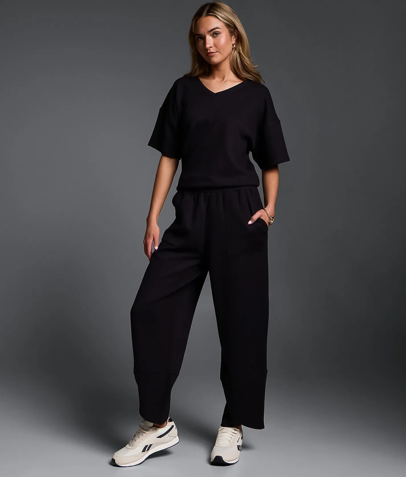 Bottoms | Buckle Black Ribbed Barrel Pant Black