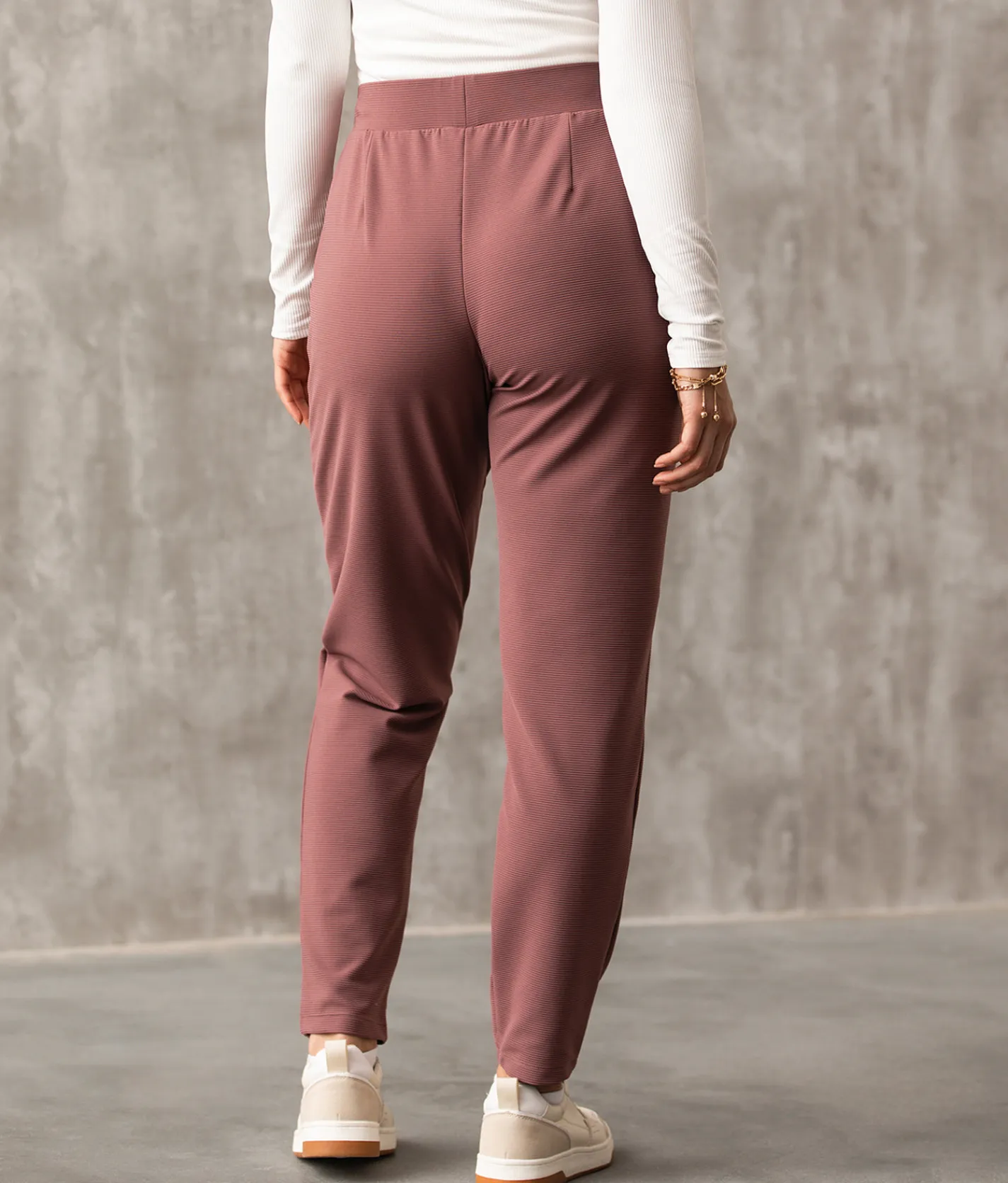 Buckle Black Ribbed Jogger Rose Brown Hot