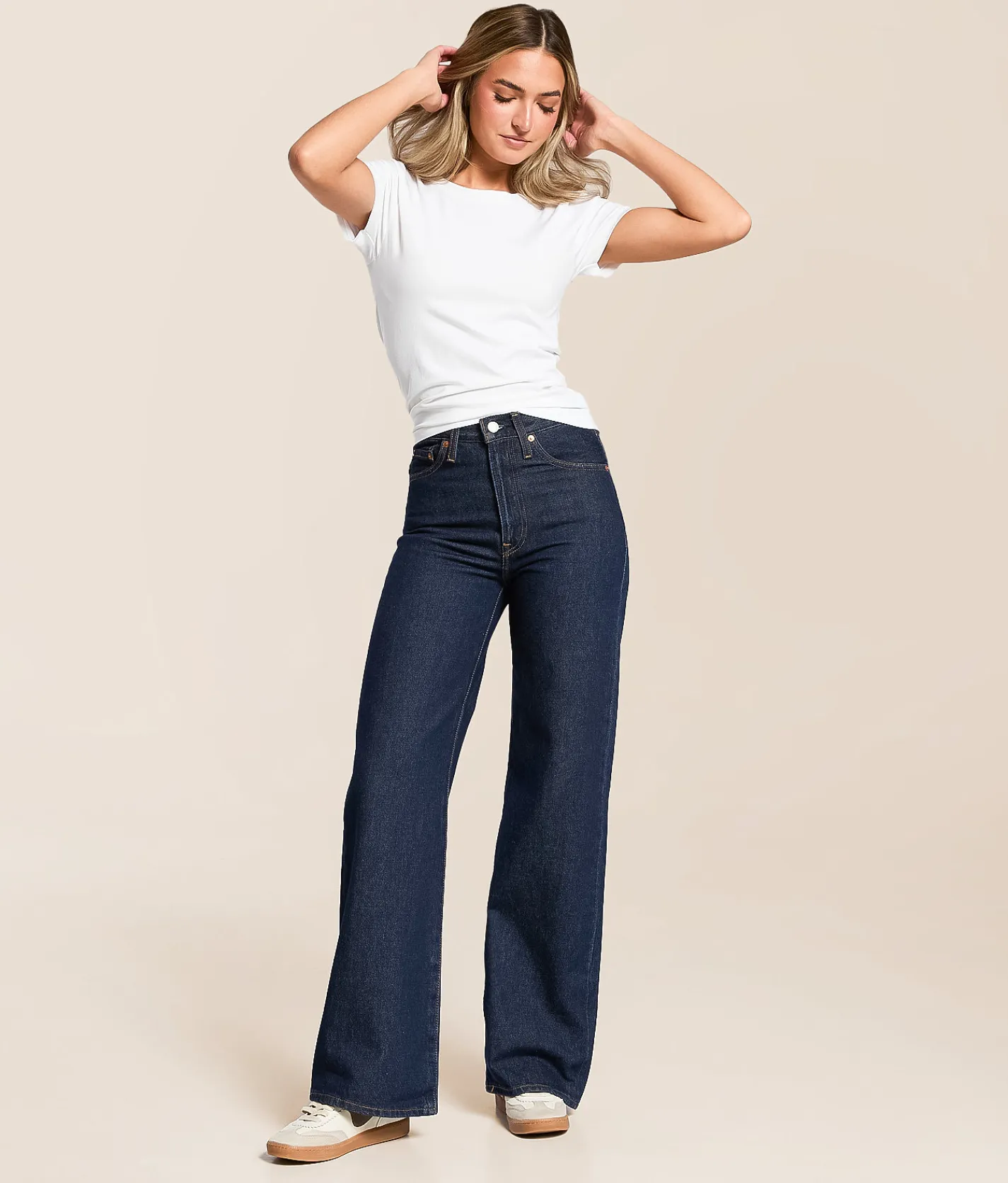 Jeans|Bottoms | Levi's® Ribcage Wide Leg Jean Shaded View