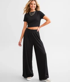 Willow & Root Rib Knit Cropped Top Black Hot