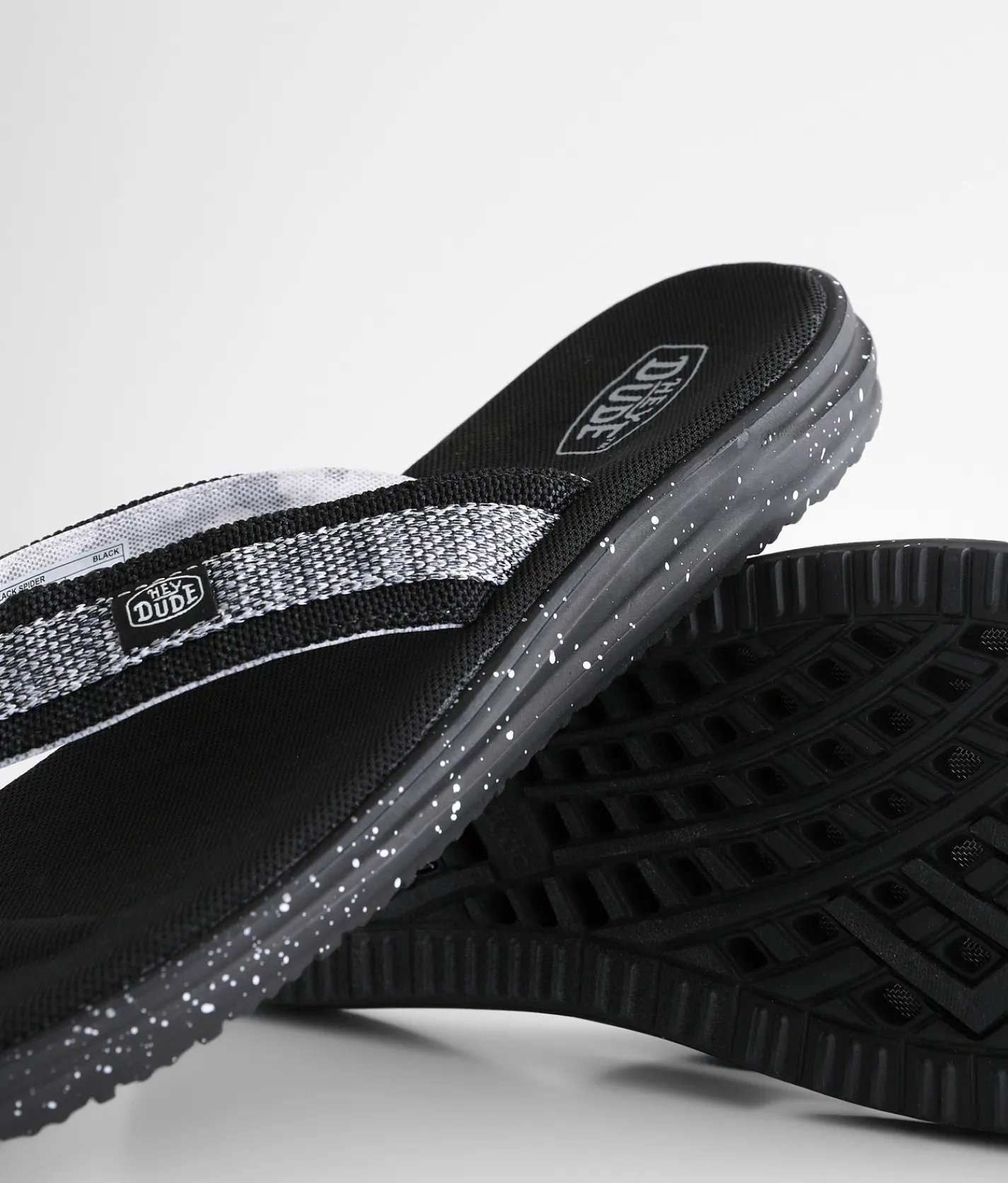HEYDUDE™ Sami Free Spider Flip Black New
