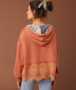 Gimmicks Scalloped Eyelet Hooded Sweatshirt Canyon Rose Best