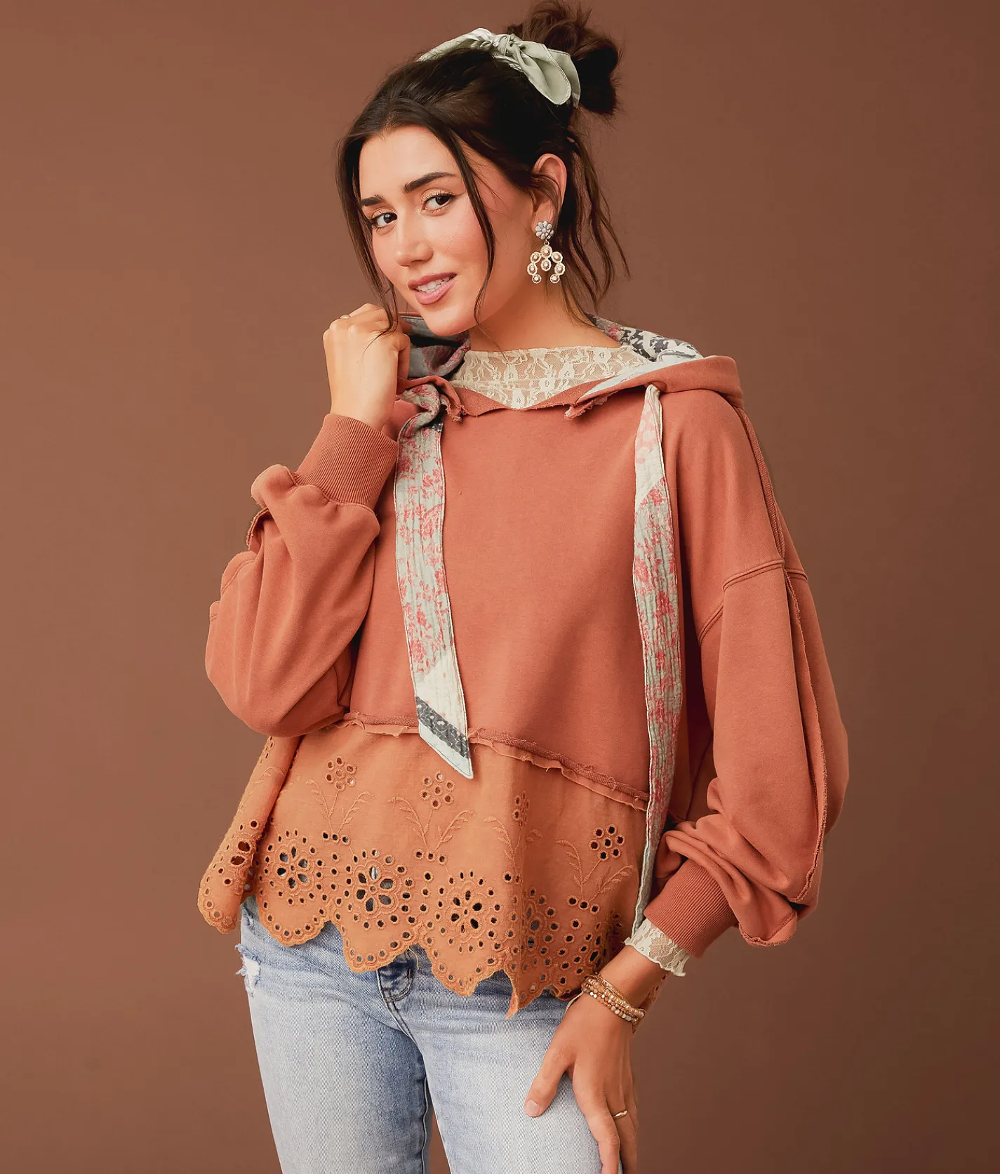 Gimmicks Scalloped Eyelet Hooded Sweatshirt Canyon Rose Best
