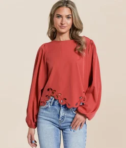 Willow & Root Scalloped Hanky Hem Top Holly Berry New