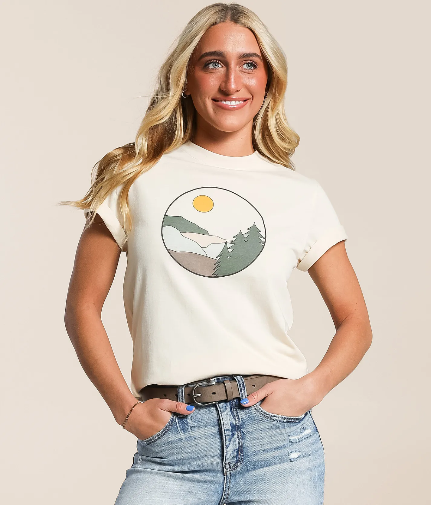 LIV Outdoor Scenic View T-Shirt Macadamia Discount