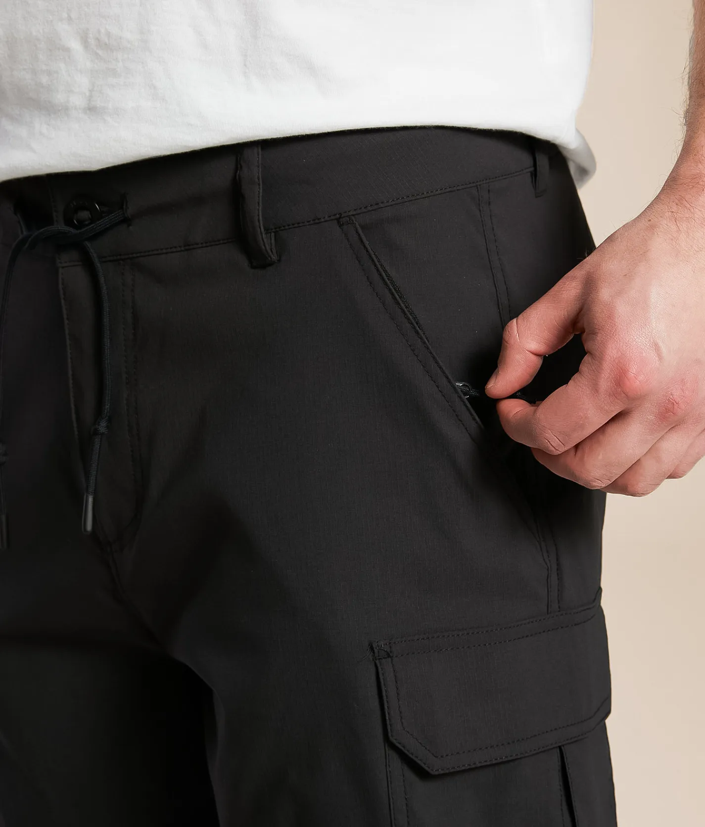 Bottoms|Shorts | Brixton Shyft Ripstop Stretch Cargo Walkshort Black