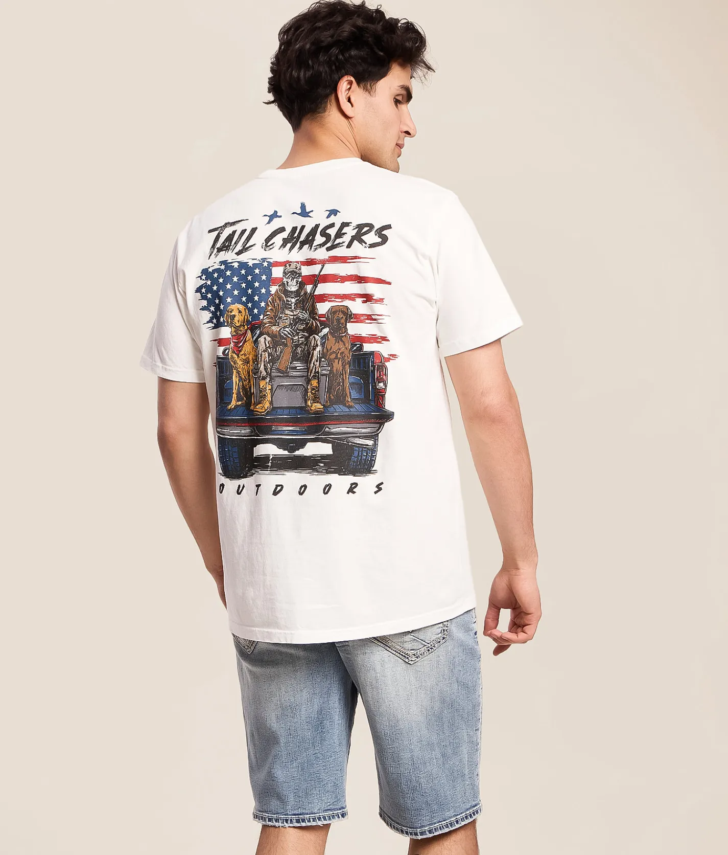 Tops|Graphic T-Shirts | Tail Chasers Club Skeleton Hunt T-Shirt Antique White