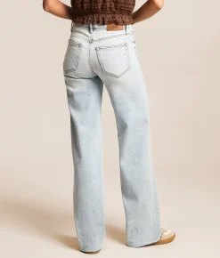 HIDDEN Sloane Dad Stretch Jean Lake Arrowhead Hot