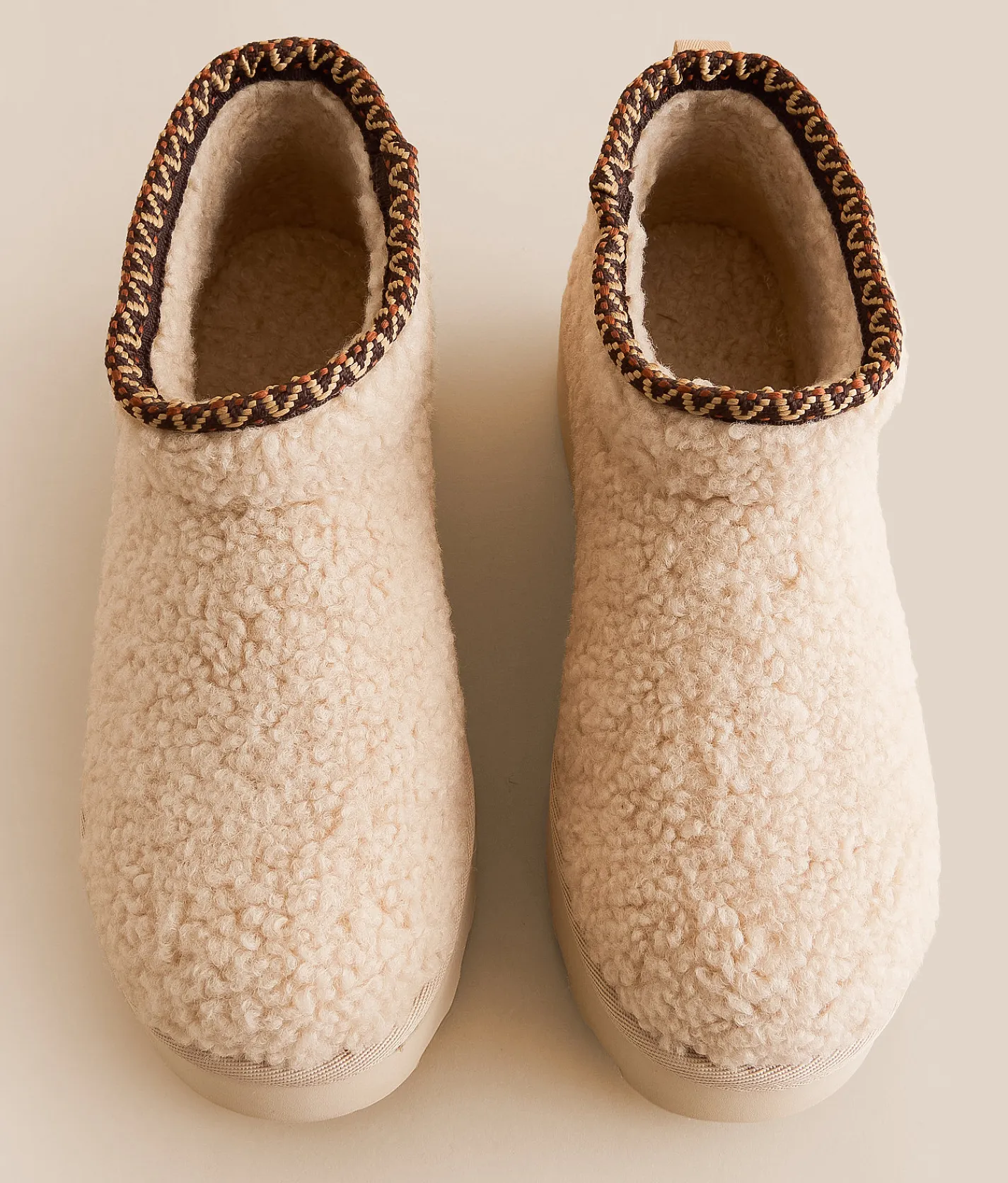 Bearpaw Snuggle Daphne Platform Boot Oat Sale