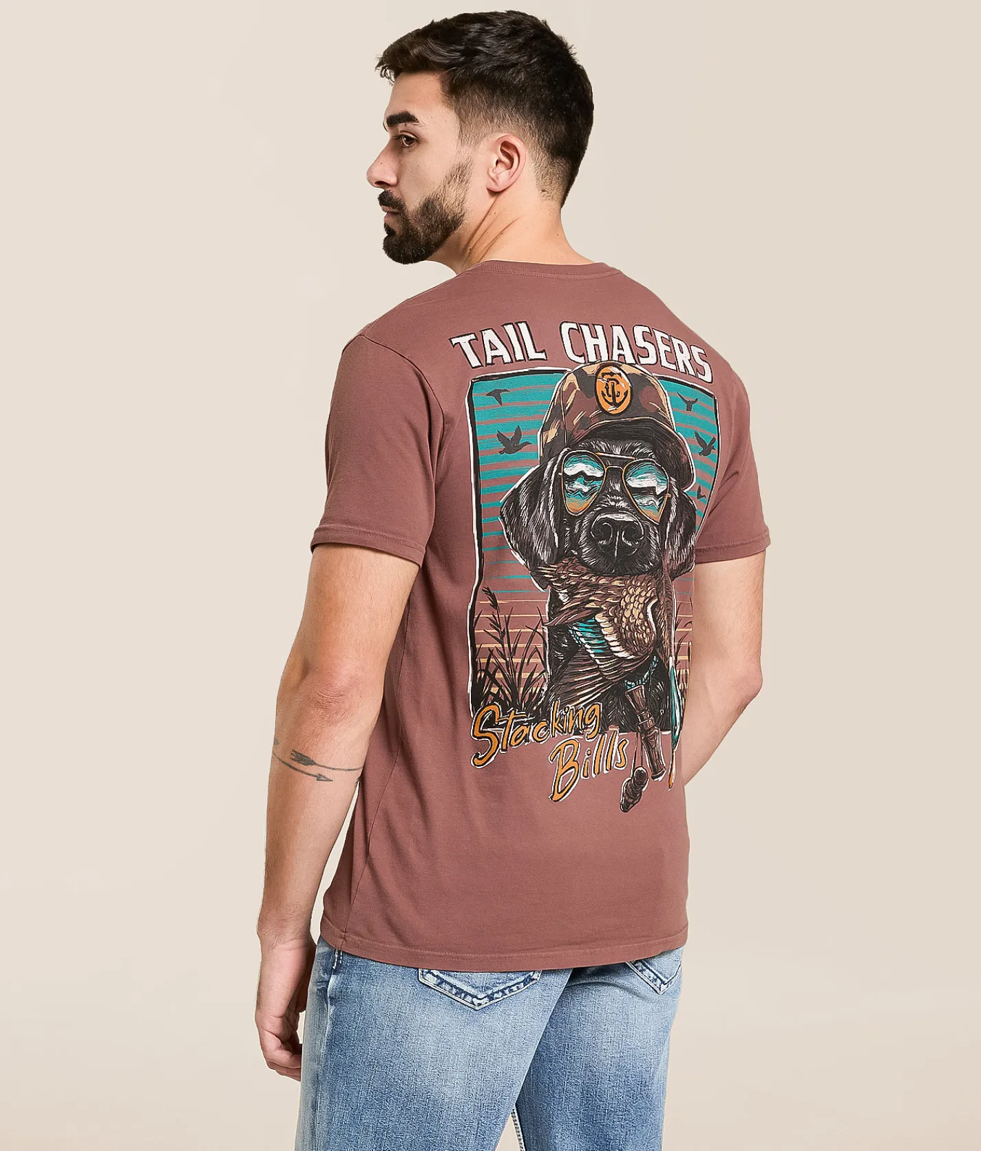 Tail Chasers Club Stacking Ducks T-Shirt Marron Pigment Dye Clearance