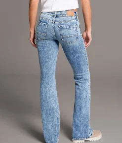 BKE Stella Boot Stretch Jean Trice