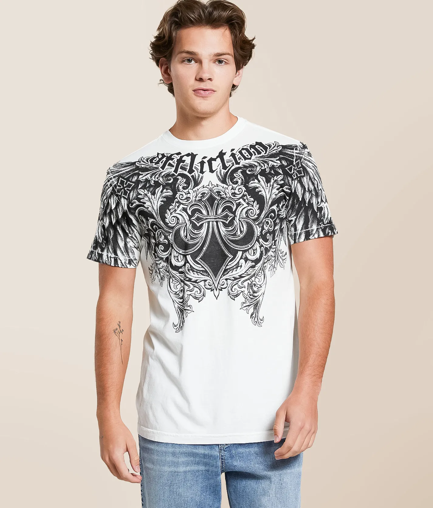 Affliction Step Of Honor T-Shirt Vintage White Sale