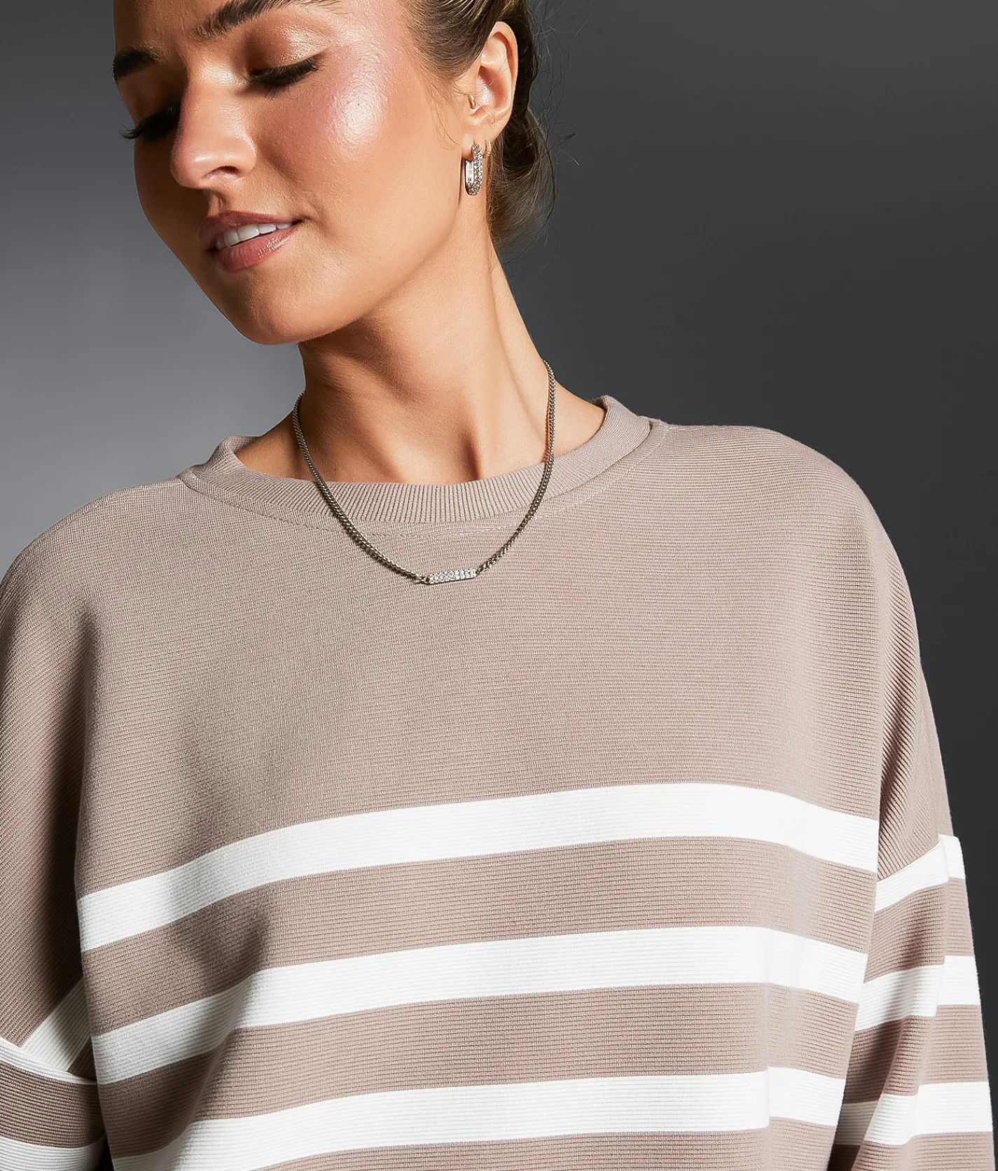 Buckle Black Striped Pullover Goat Cream