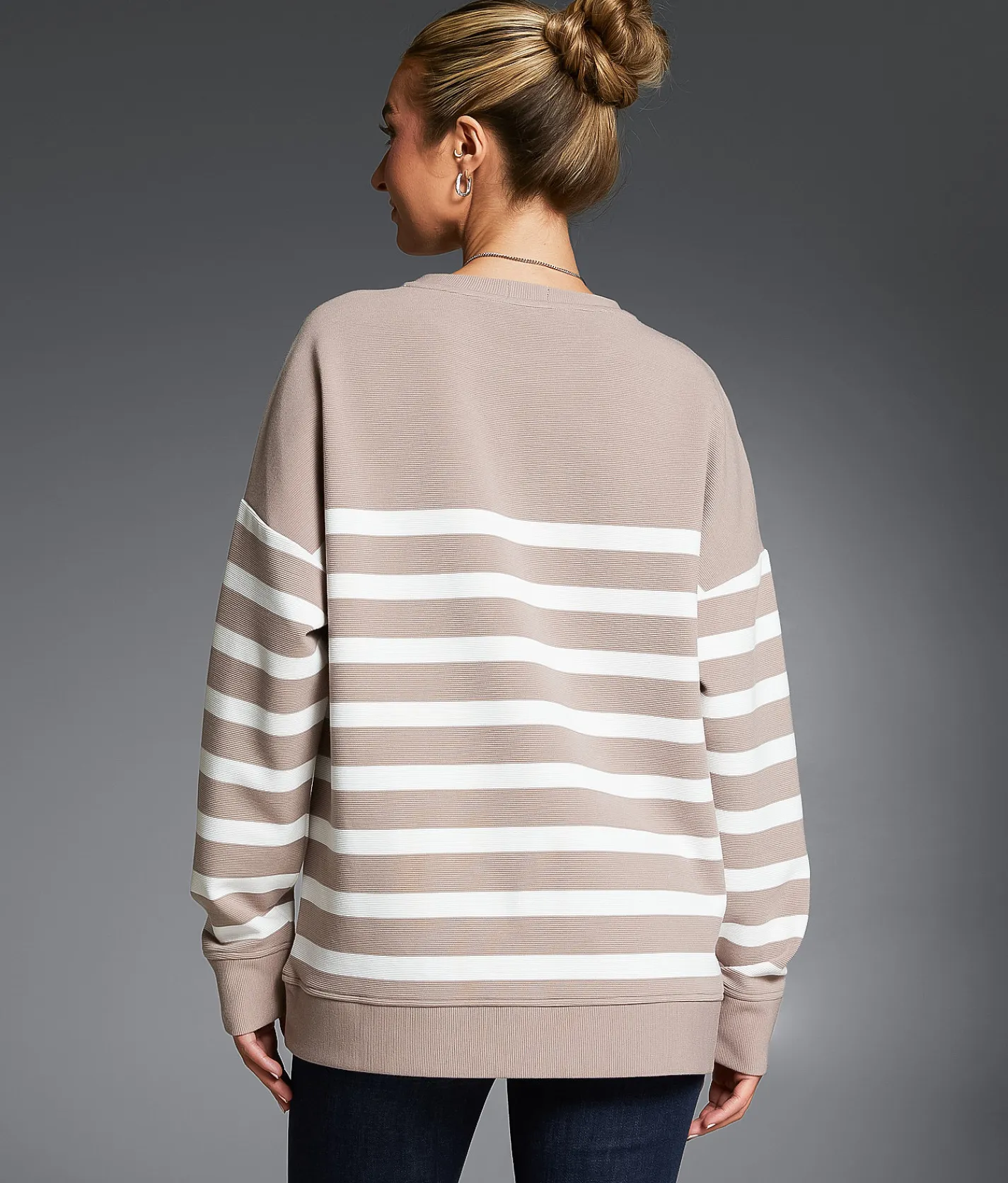 Buckle Black Striped Pullover Goat Cream