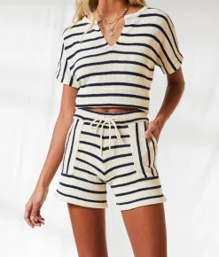 BKE Striped Sweater Knit Short Navy Cream Clearance