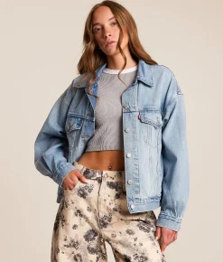 Tops|Coats & Jackets | Levi's® 90s Trucker Oversized Denim Jacket She Knew