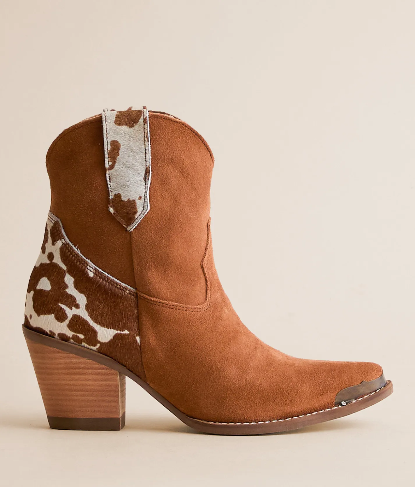 Dingo Texas Charm Cow Leather Western Ankle Boot Camel Cow