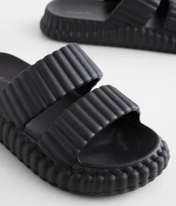 Shoes | Qupid Textured Slide Black