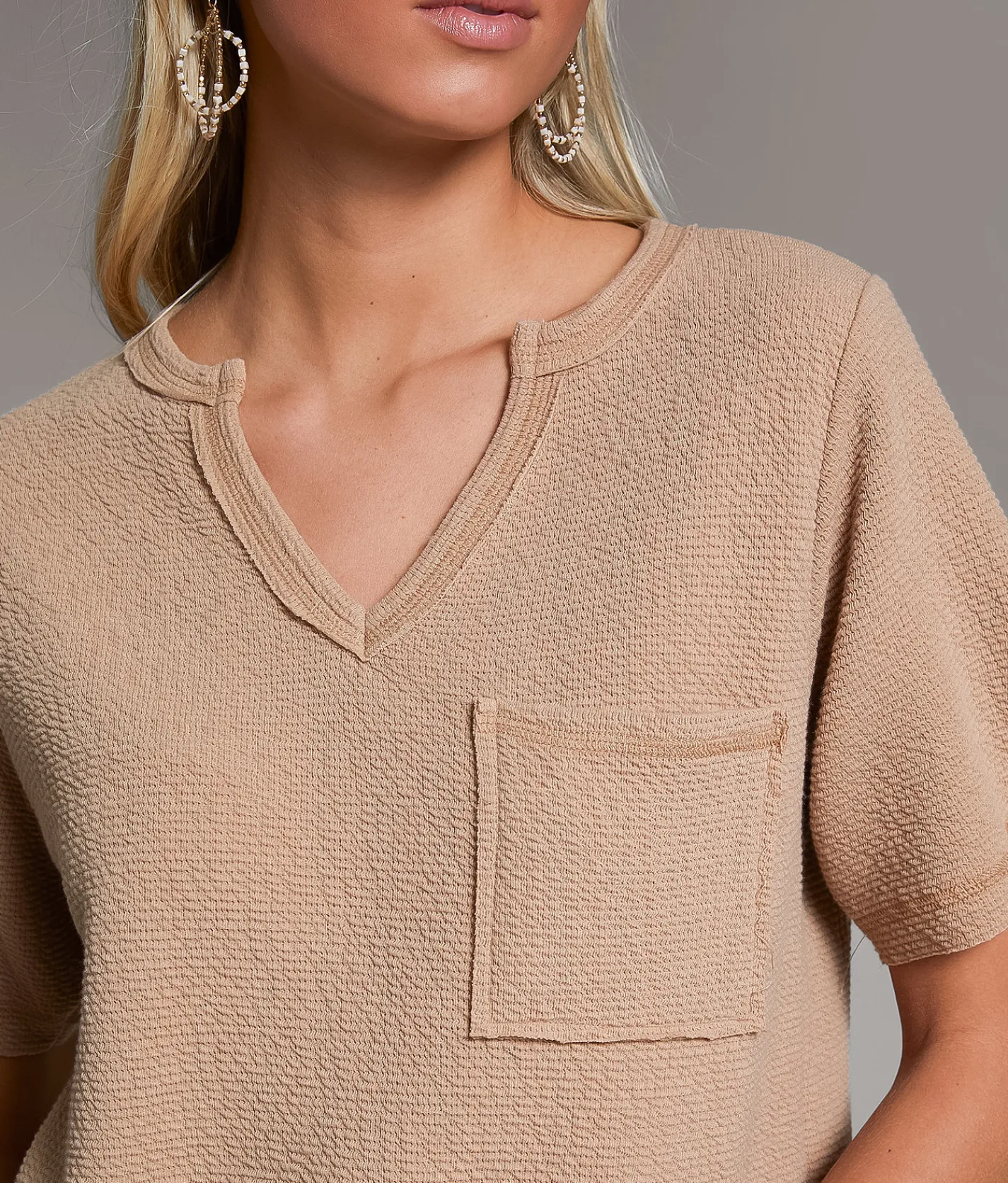 Tops | BKE Textured Top Natural