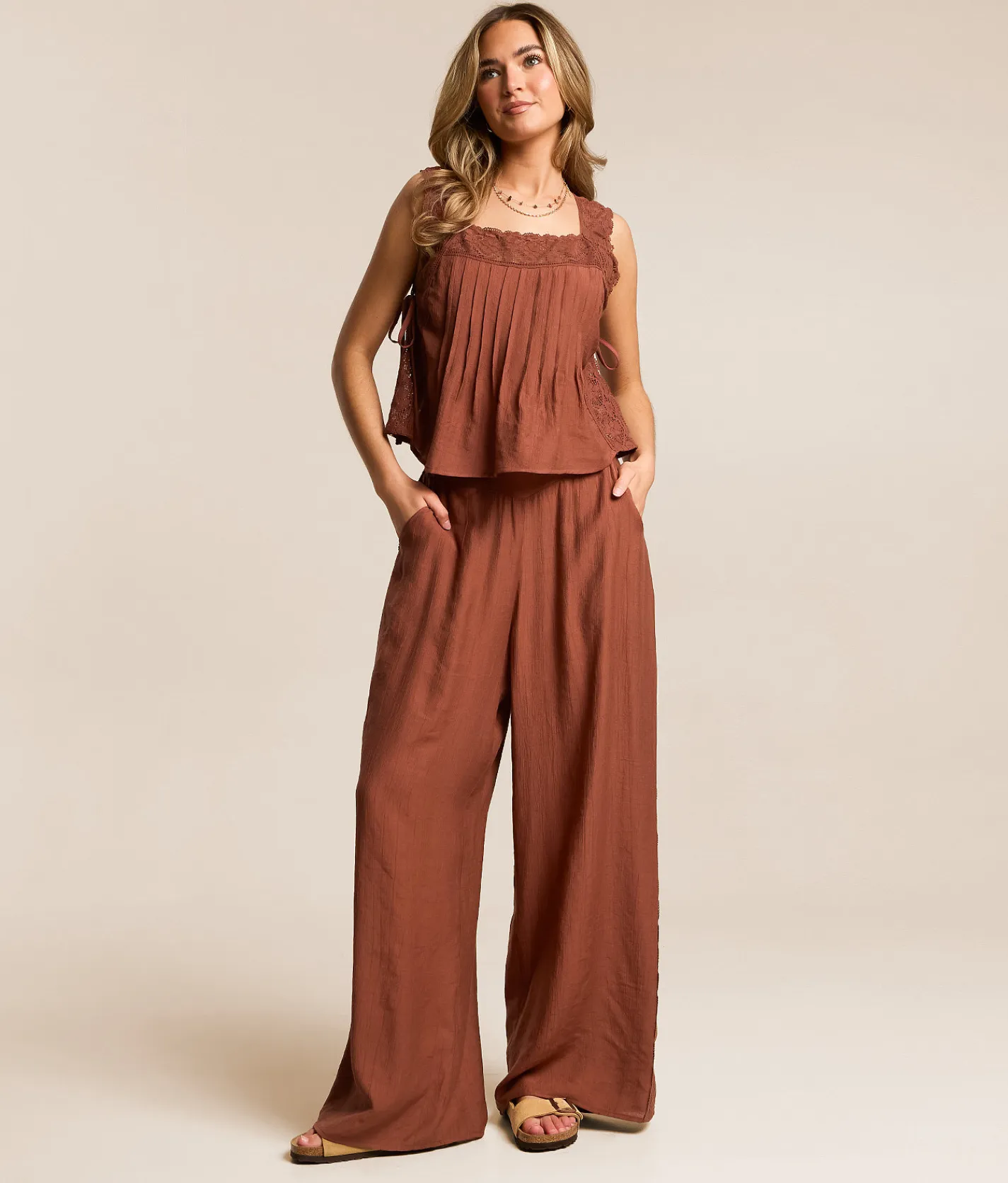 Bottoms | Willow & Root Textured Wide Leg Pant Rose Brown