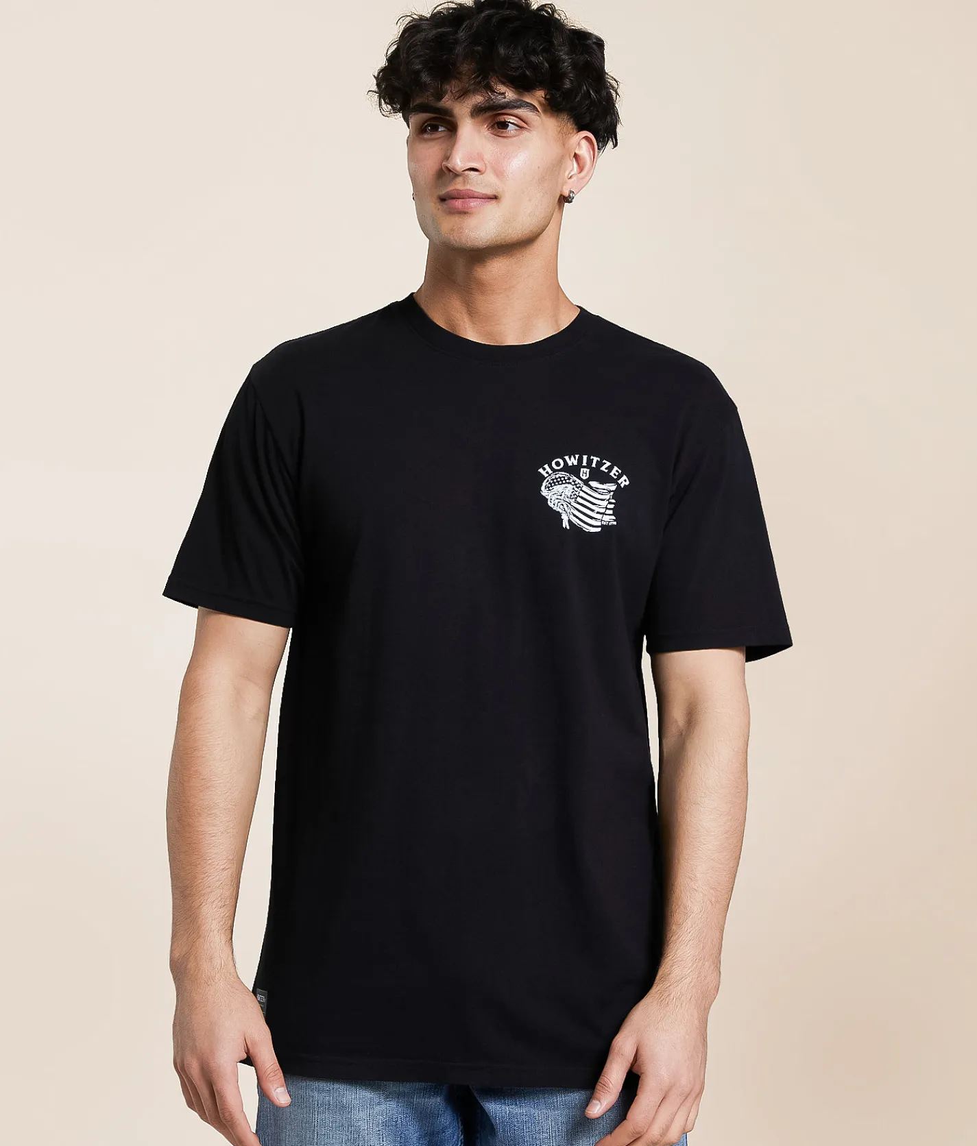 Tops|Graphic T-Shirts | Howitzer The Brave T-Shirt Black
