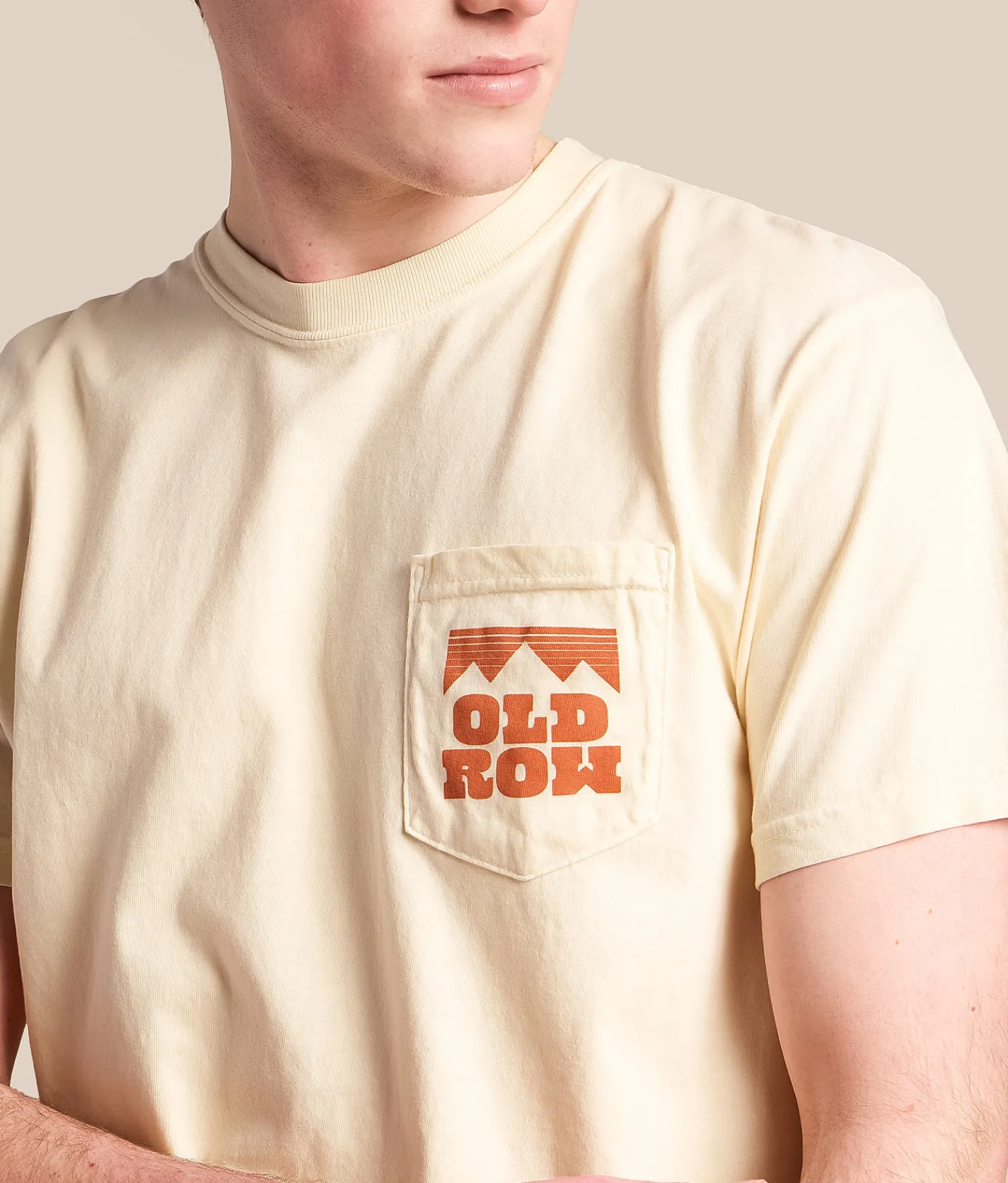 Old Row The Bucking Armadillo T-Shirt Ivory Hot