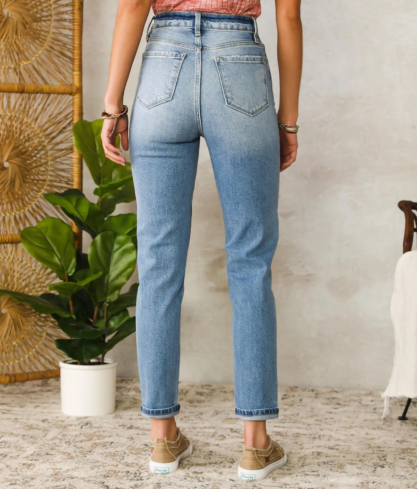Willow & Root The Mom Jean Iris