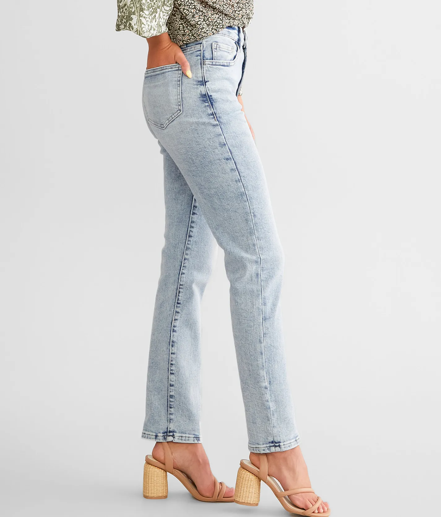 Willow & Root The Mom Jean Carnation New