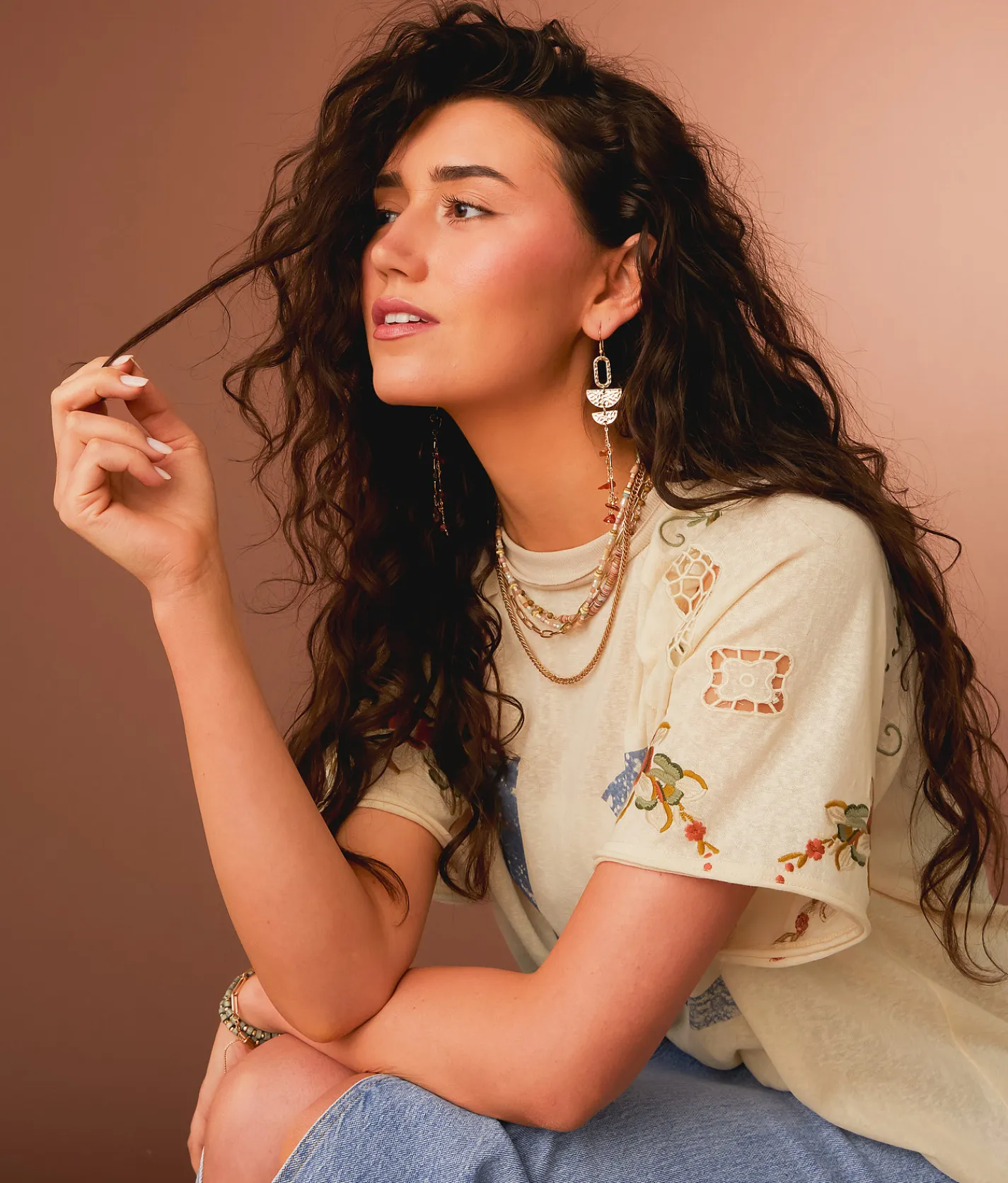 Tops | Gimmicks Thirteen Top Cream