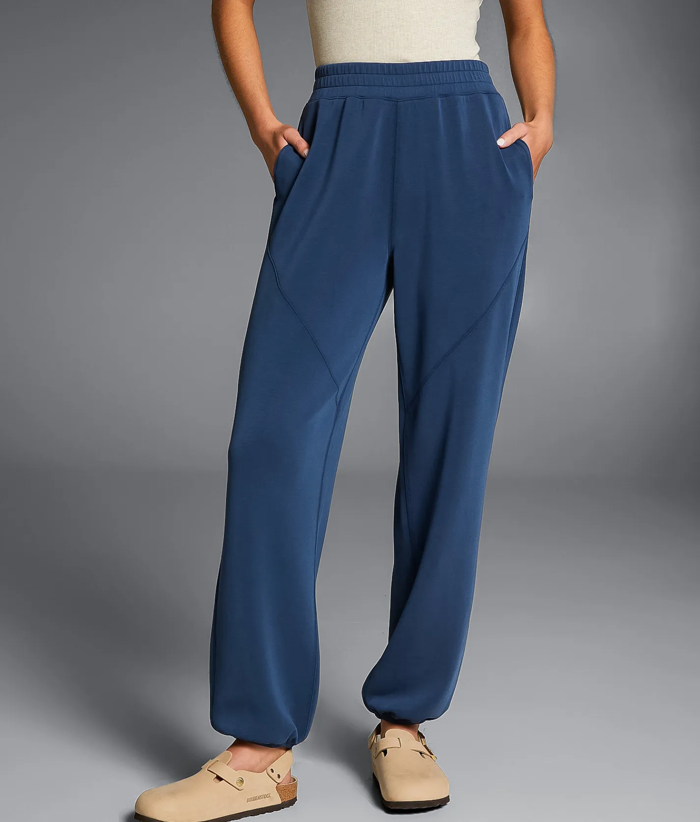 Bottoms|Activewear | Buckle Black Tonal Seamed Jogger Big Dipper