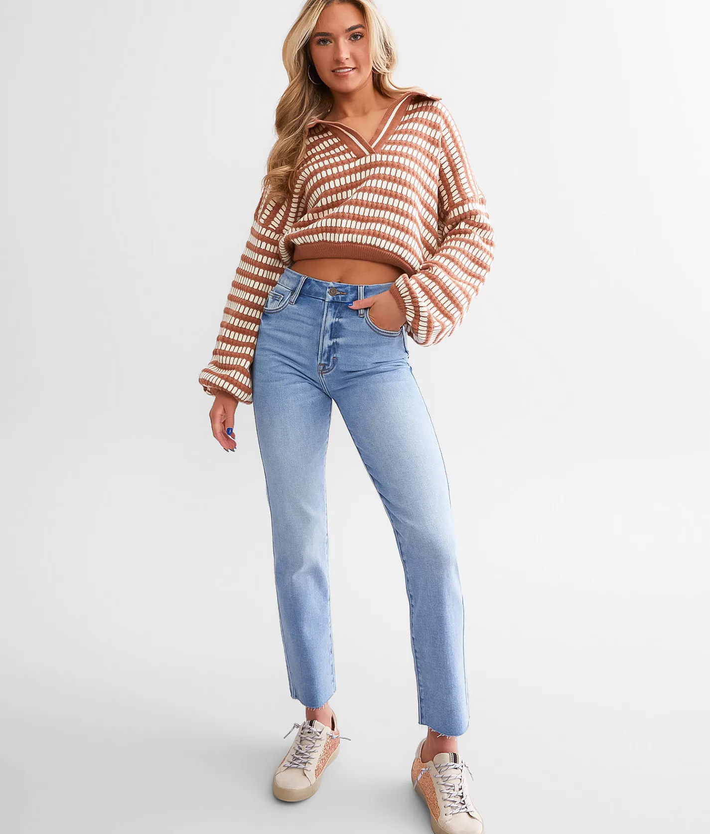 HIDDEN Tracey Cropped Straight Jean Medium Light Discount