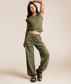 Gilded Intent Tulip Hem Cropped Top Four Leaf Clover Hot