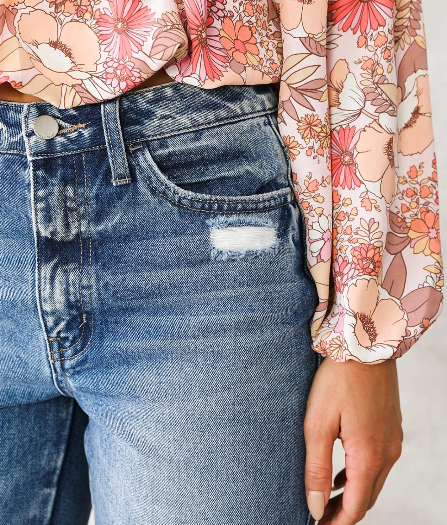 Flying Monkey Ultra High Rise Ankle Straight Jean Lolita