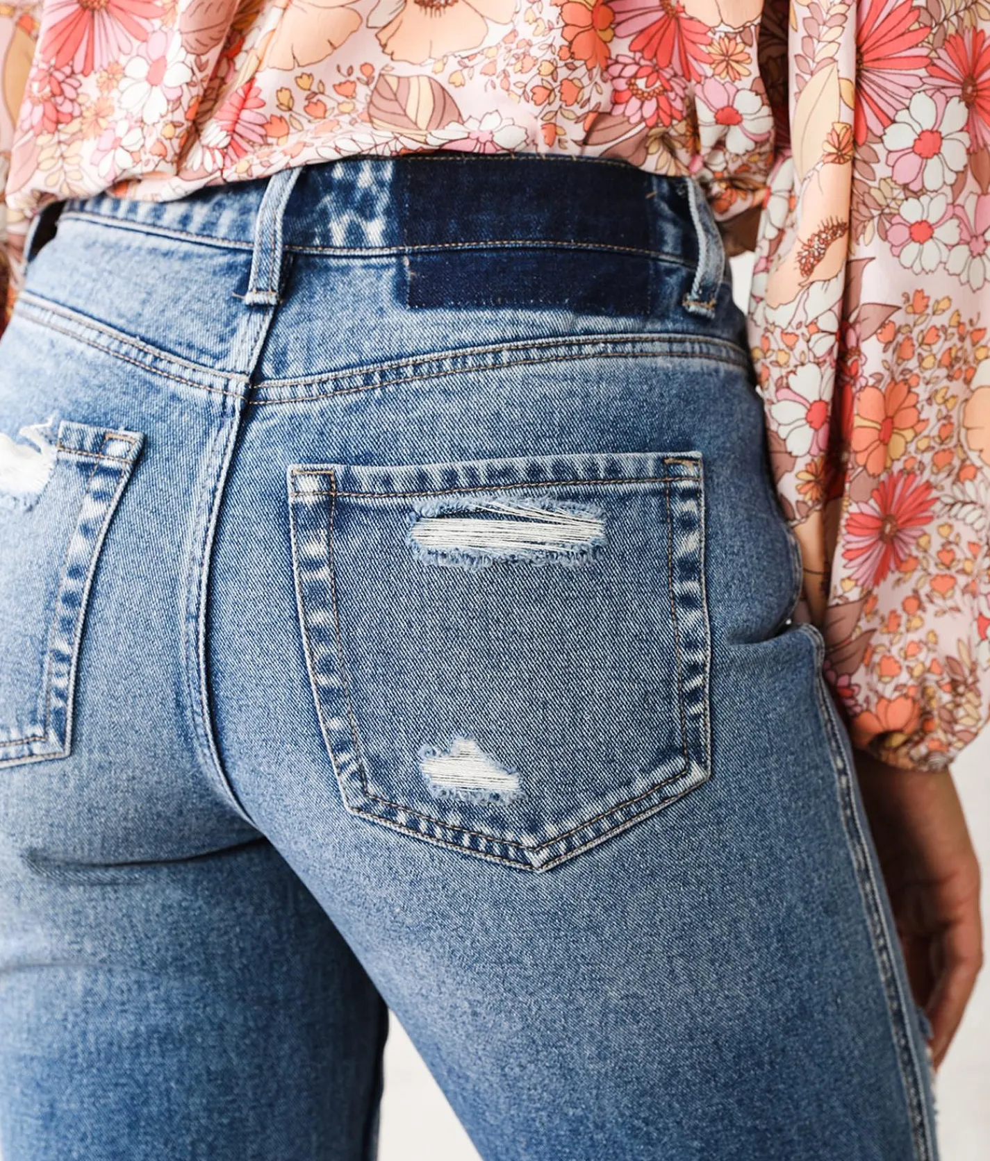Flying Monkey Ultra High Rise Ankle Straight Jean Lolita