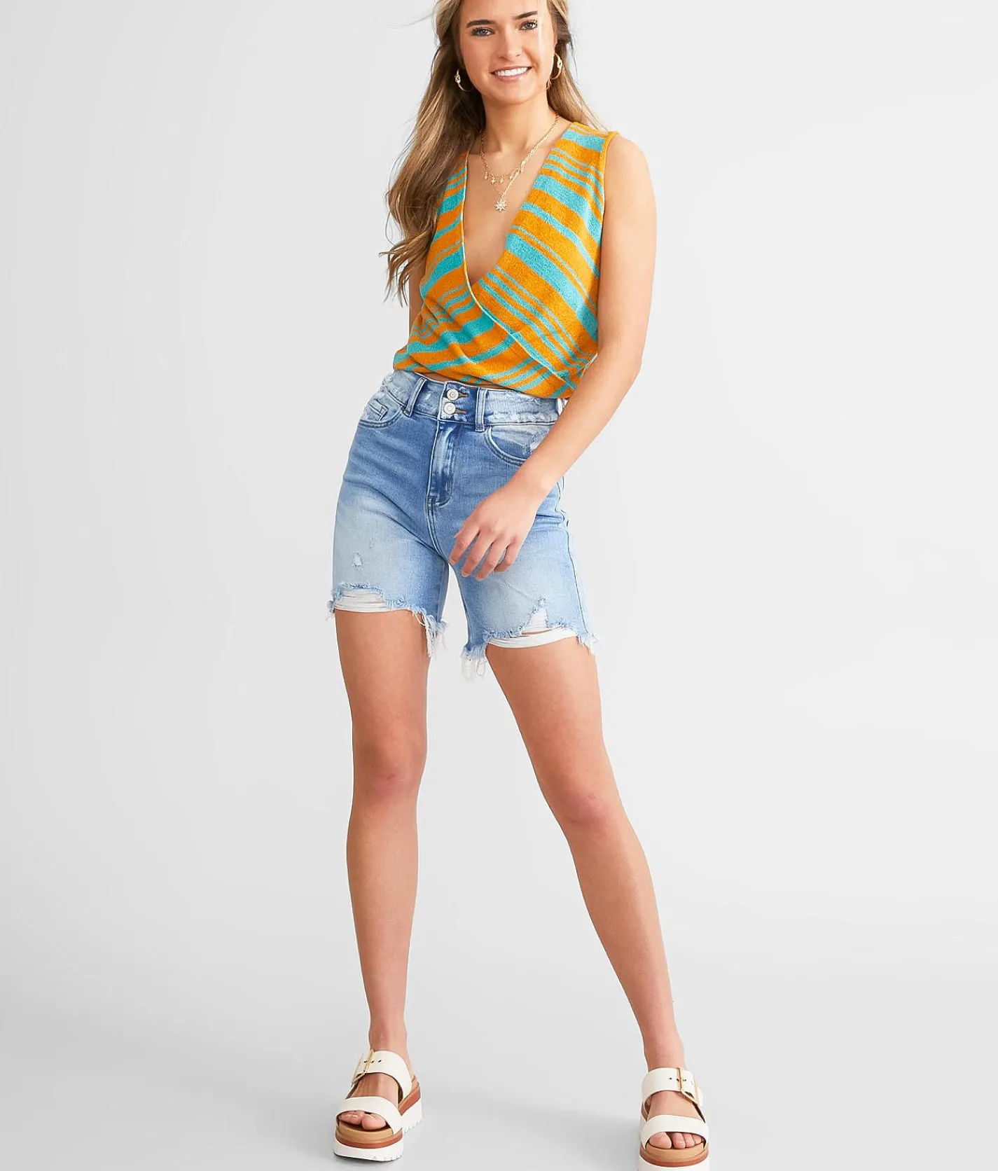 Flying Monkey Ultra High Rise Stretch Short Olearia