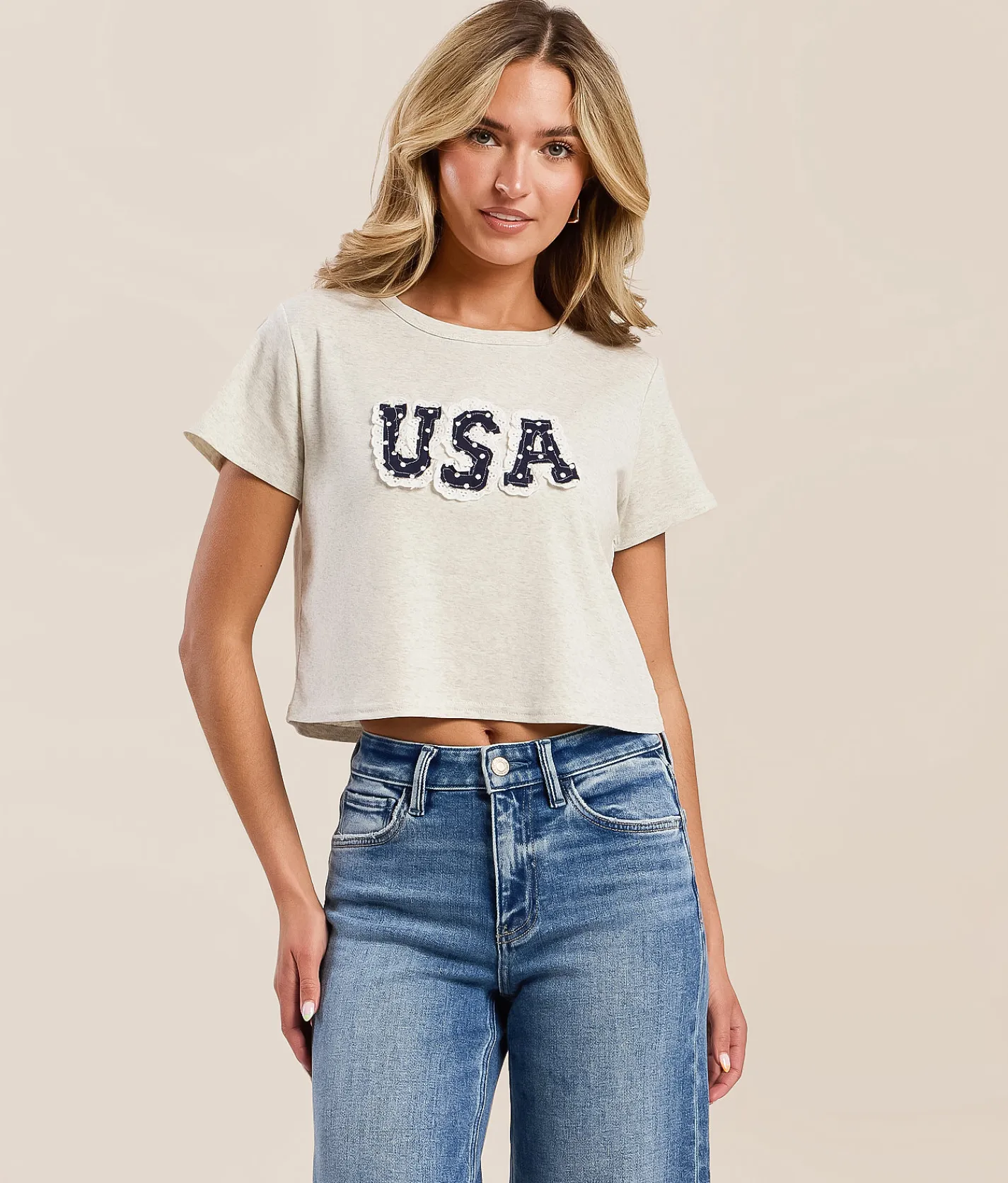 LE LIS USA Lace Cropped T-Shirt Light Heather Grey