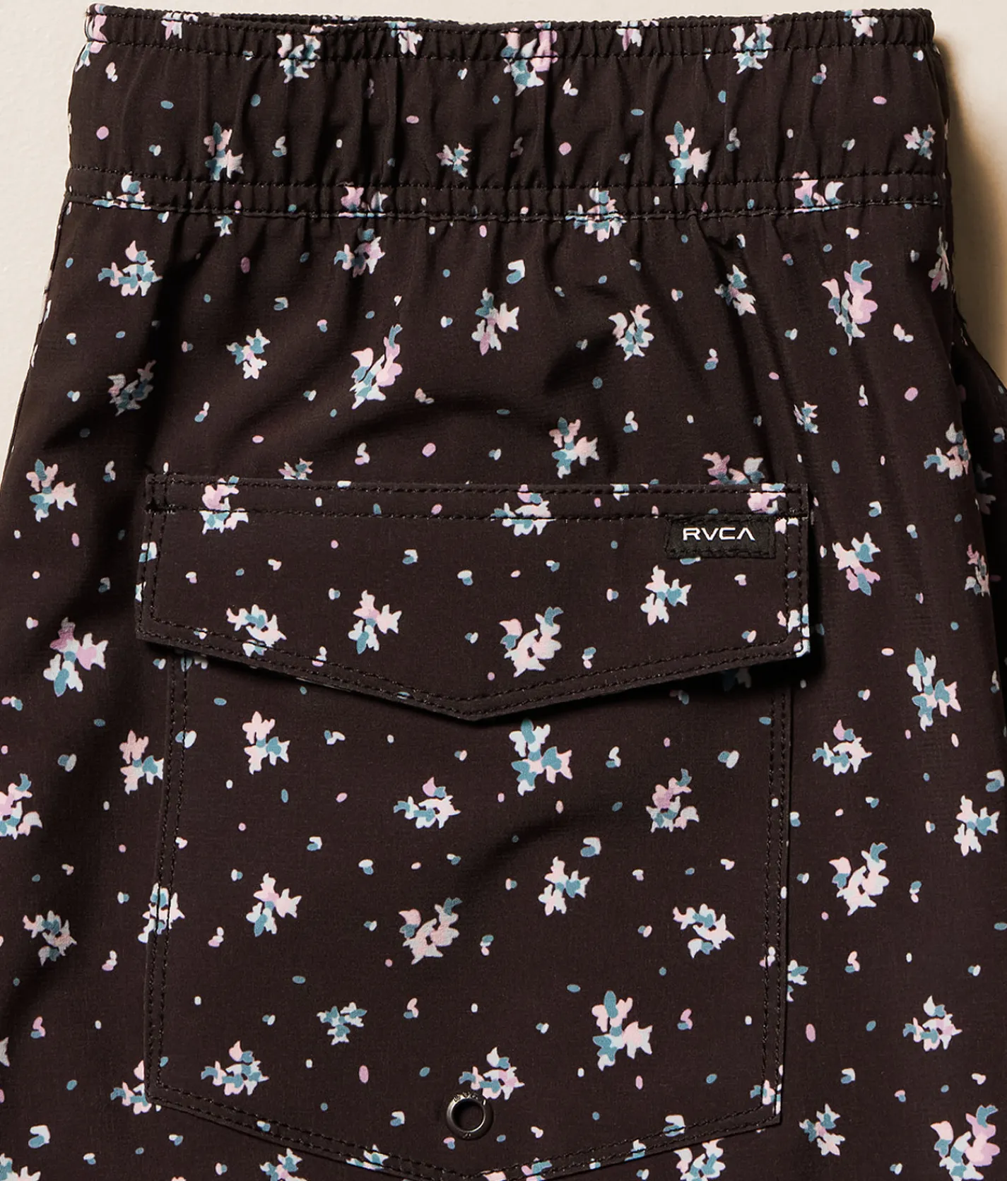RVCA VA Floral Stretch Swim Trunks Pirate Black Hot